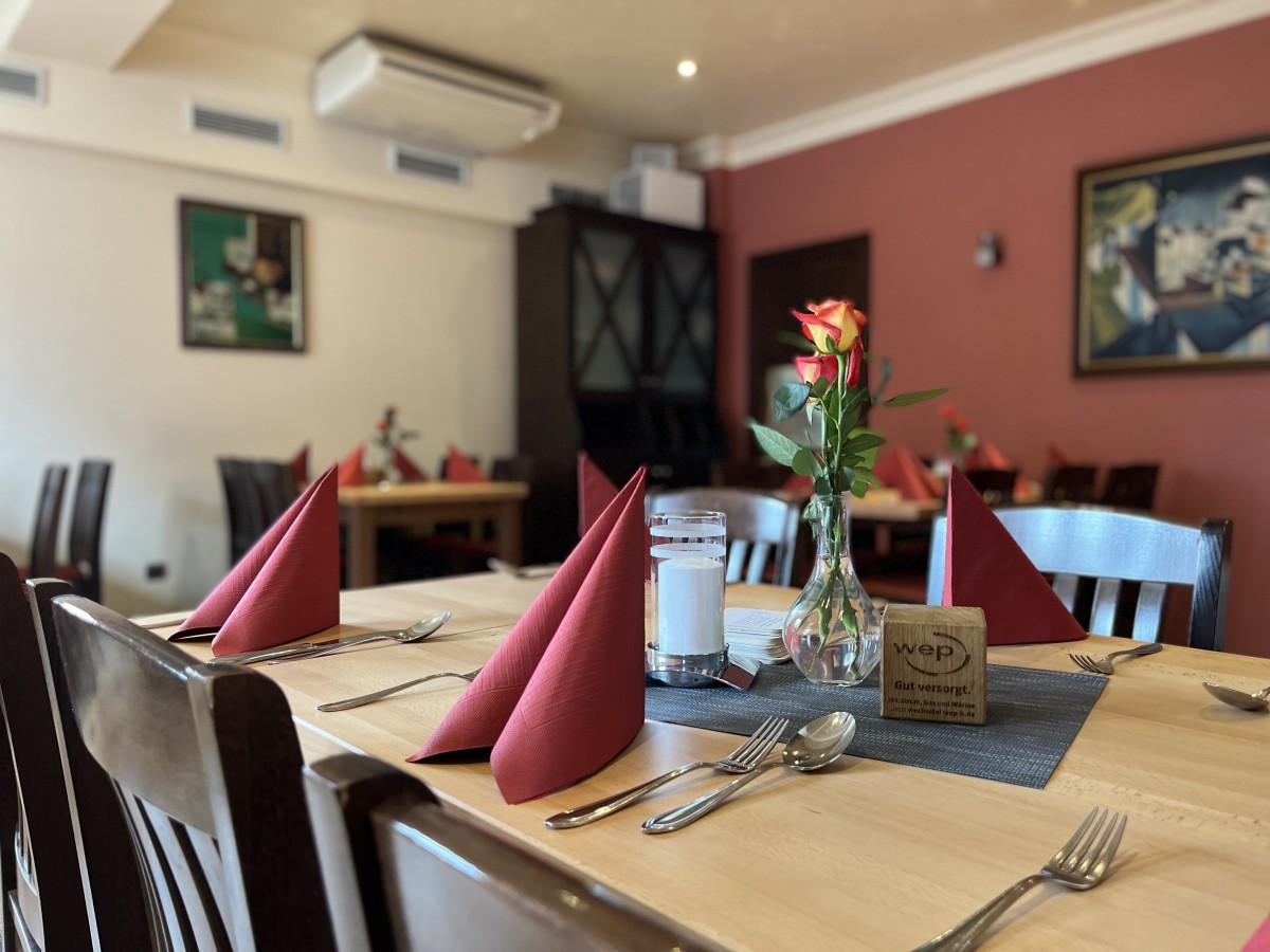 Restaurant dining area